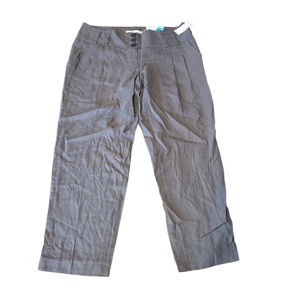 NEW WITH TAGS Mia by  Smart Set Gray very low rise relaxed womens capri pants - Picture 1 of 13